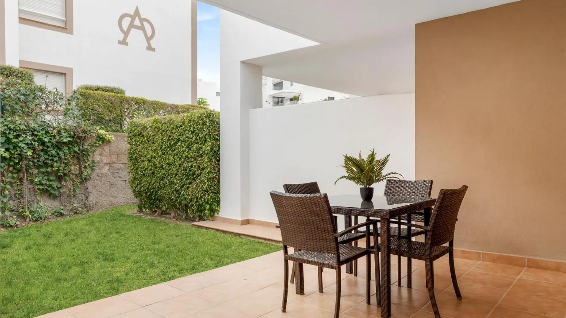 Cortijo Del Mar Resort 2 Bed Apartment Sleeps Up To 5 埃斯特波纳